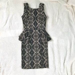 🌸 Windsor Body-Con Dress, Tan And Black Design